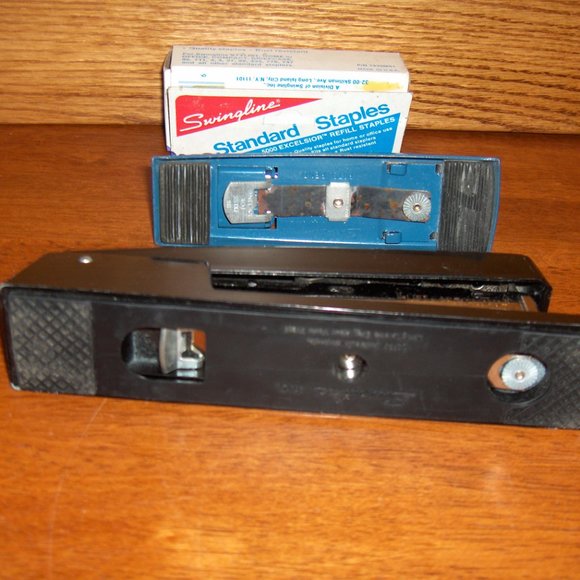 Swingline Staplers 747 and 711 Super Condition - Picture 7 of 9
